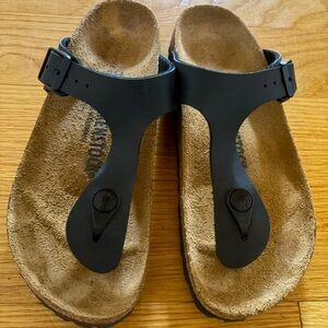 Birkenstock Women’s Gizeh Sandals size 36